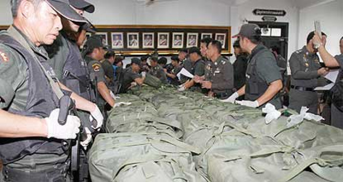 Bangkok Post - 4.2m speed pills seized in 2 police operations