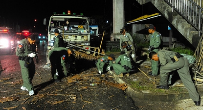 Bangkok Post - Five dead in southern shootings