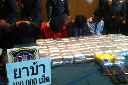 Bangkok Post - B120m speed pills seized, 6 arrested