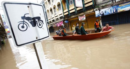 Estates fight to stay flood-free