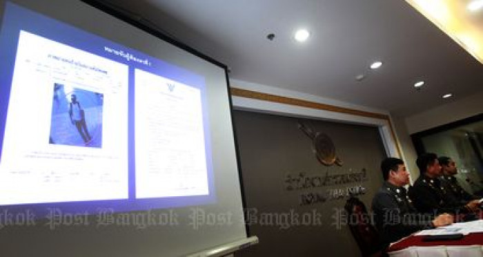 Bangkok Post - Warrants out for bomb suspects