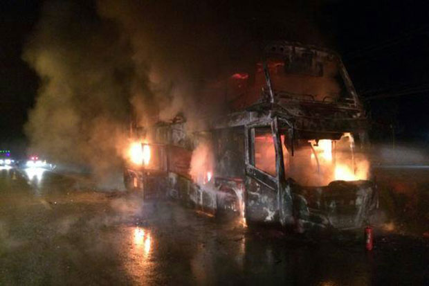 Tourists escape unhurt as tour bus goes up in flames