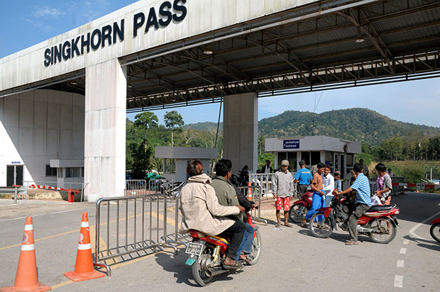 Border market opens in Prachuap Khiri Khan