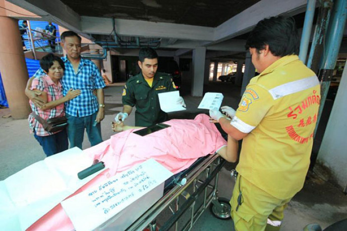 Bangkok Post - Man shot dead at police station