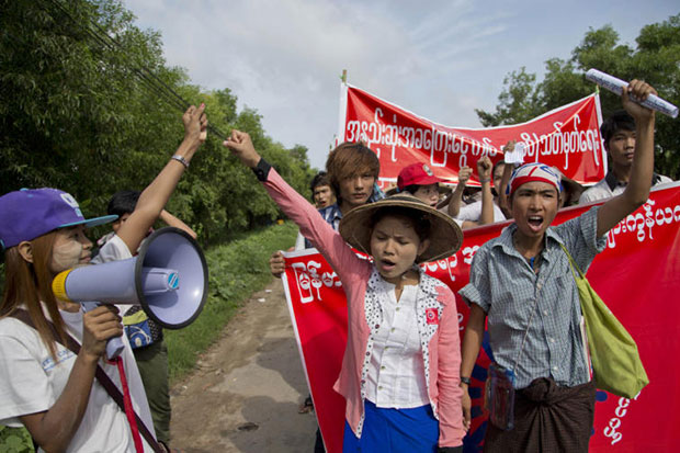 Labour watchdogs support Myanmar minimum wage