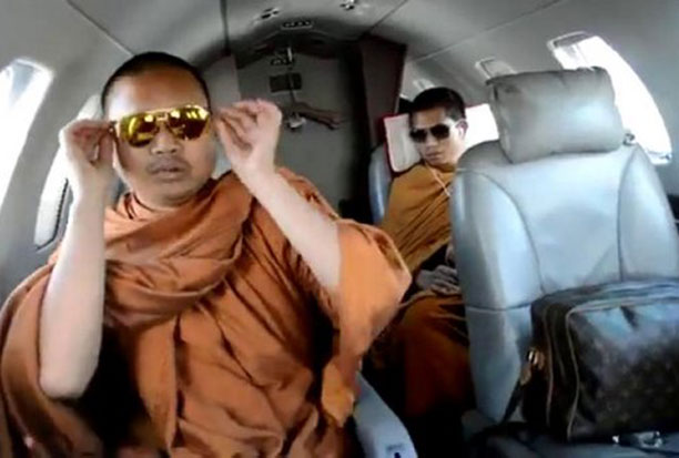 Jet-setting monk gets new life in US