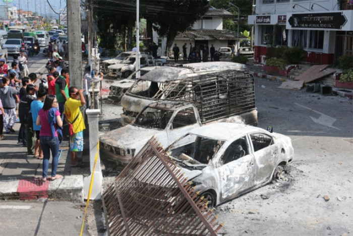 Bangkok Post - Prayut calls for calm after Phuket street riots