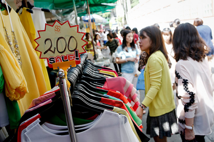 Bangkok Post - BoT chief: inflation to turn positive early next year