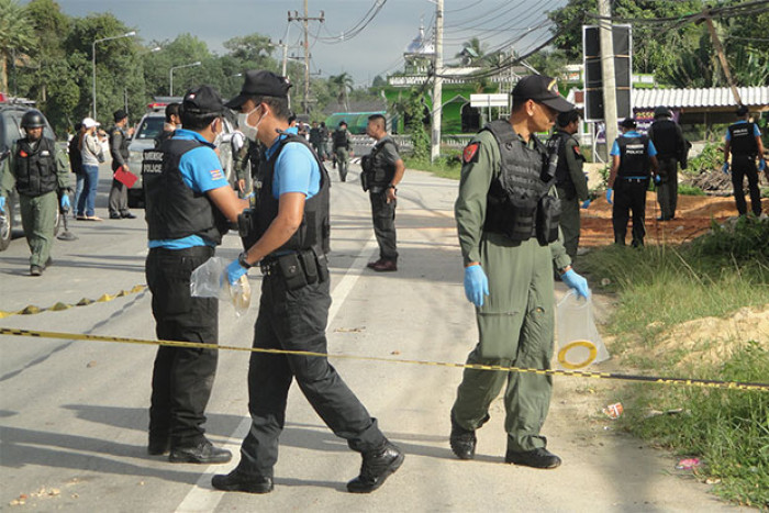 Bangkok Post - Four blasts rattle Narathiwat