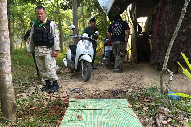 Bangkok Post - Reporter, friend shot dead in Yala