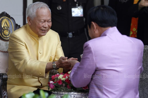 Prem extends moral support to Prayut ahead of Songkran