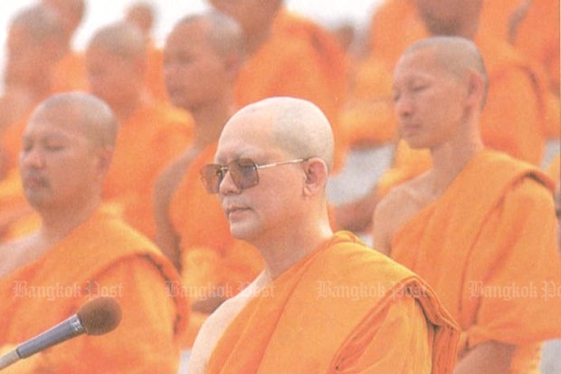 Wat Dhammakaya and the charismatic Phra Dhammajayo sprang into the limelight in the late 1990s as a reform sect, and almost immediately became mired in controversy and scandal. (Bangkok Post file photo) Wat Dhammakaya and the charismatic Phra Dhammajayo sprang into the limelight in the late 1990s as a reform sect, and almost immediately became mired in controversy and scandal. (Bangkok Post file photo)