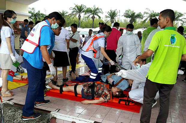 2 Chinese killed, 34 tourists hurt when speedboats collide