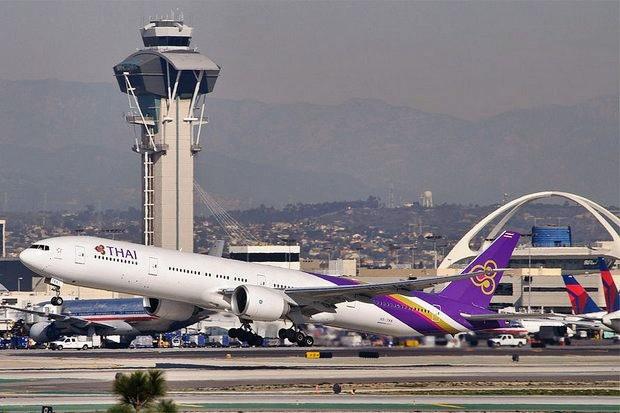 Thai Hopes To Resume Flights Us Bangkok Post News Thai Ended Its Flights To Lax Above 10 Months Ago As It Struggled With Reform At The Time Non Stop Los Angeles Bangkok Flight Was Longest In