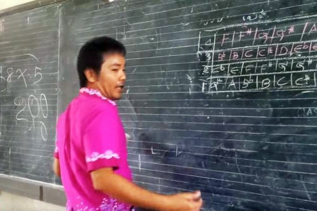 Obec to test teachers in maths, science