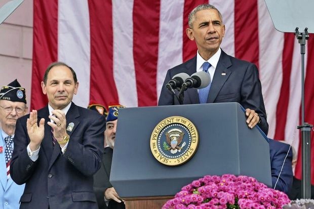 US President Barack Obama, seen here speaking at a Veterans' Day (Armistice Day) ceremony, has bowed to the inevitable and cancelled plans to attempt to ratify the Trans Pacific Partnership (TPP) treaty before president-elect Donald Trump takes office. (EPA photo)