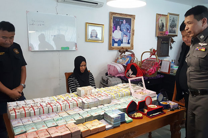 Bangkok Post - Police seize B54m from major drug ring