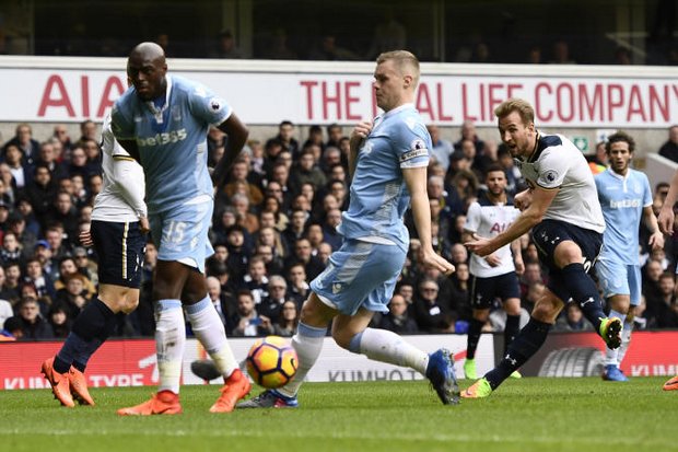 Spurs thrash Stoke, but still lack respect