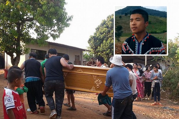 Relatives and villagers return the remains of artist-activist Chaiyapoom Pasae after he was killed by a soldier. (Photo via Prachaitai) Relatives and villagers return the remains of artist-activist Chaiyapoom Pasae after he was killed by a soldier. (Photo via Prachaitai)
