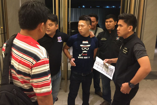 Police arrest Li Weibin, 26, for alleged rape and blackmail in Pattaya, Chon Buri, on Tuesday night. (Photo by Chaiyot Pupattanapong)