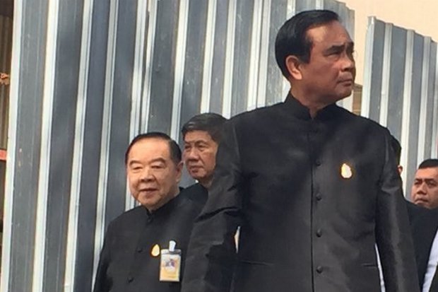 PM asks public to back Sino-Thai deal