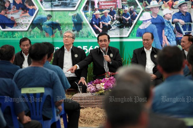 Prayut invites all politicians for talks