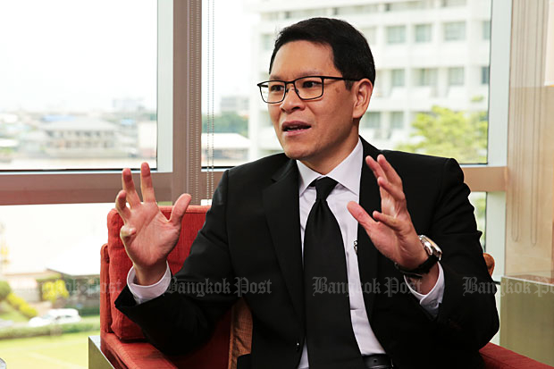 The central bank's duty is to manage the rate cycle smoothly, says Mr Veerathai. (Photo by Chatnat Katanyu)