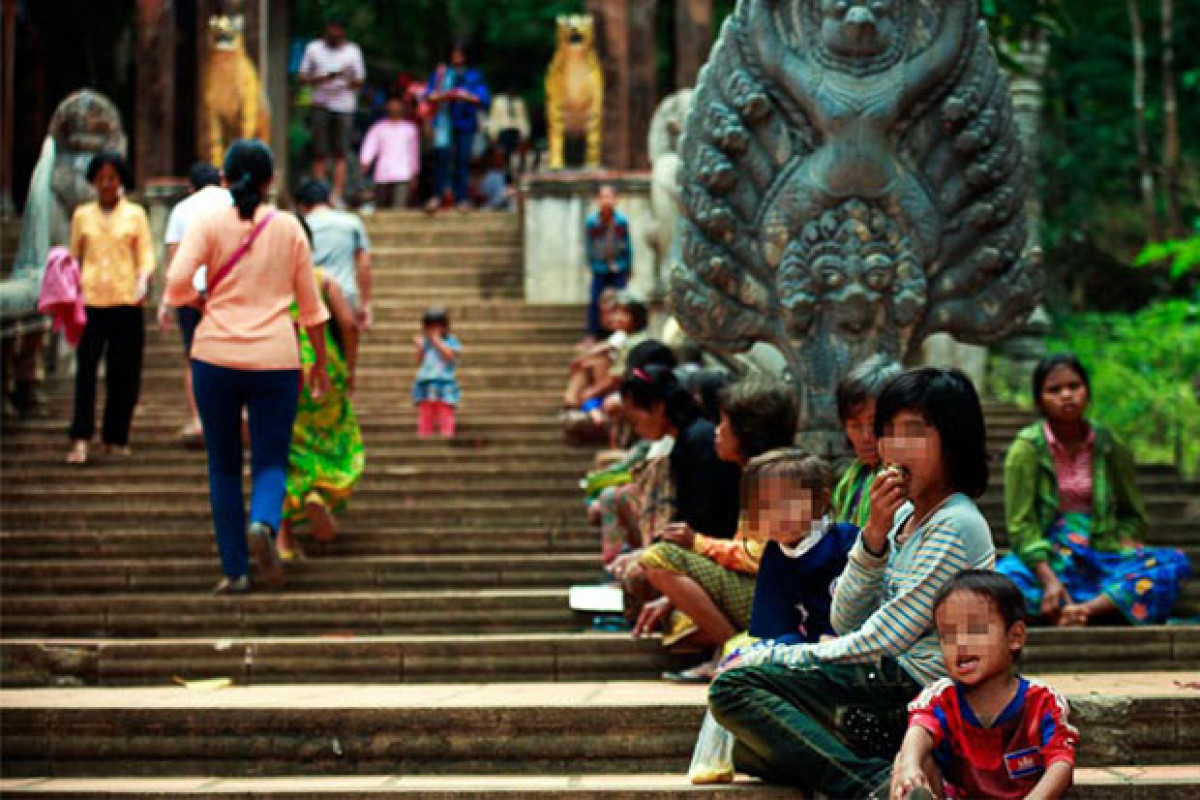 Bangkok Post - Cambodian officials linked to child begging in Phnom Penh