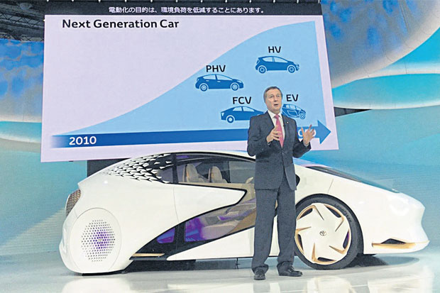 Toyota unveils automated eco-cars