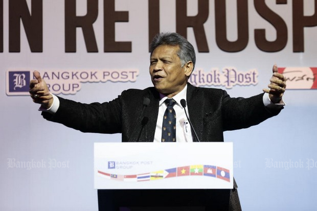 Ex-foreign minister and Asean secretary-general Surin Pitsuwan spoke Thursday at the Bangkok Post Forum 2017 titled 'Asean@50: In Retrospect'. (Photo by Patipat Janthong)