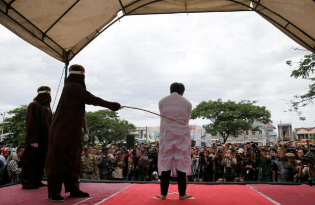 An Indonesian man is publicly caned for having gay sex in Banda Aceh, Aceh province, Indonesia May 23, 2017. (Reuters file photo)