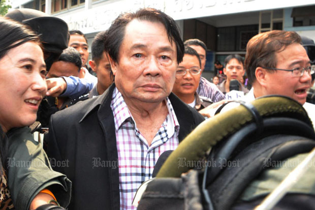 Somchai Khunploem, alias Kamnan Poh, is taken to the Crime Suppression Division following his arrest at a Lat Krabang toll gate in February 2013. (Photo by Pattanapong Hirunard)