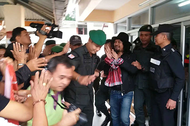 Sek Loso to face drug charge after positive urine test