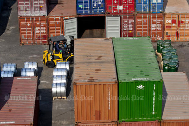 The World Bank raises Thailand's growth forecast this year due to economic recovery and rising exports. (Bangkok Post photo)