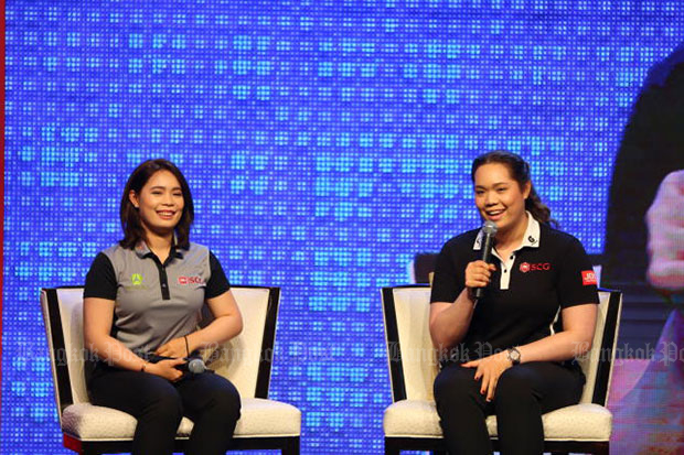 Jutanugarn sisters shoot for same goal, but differently