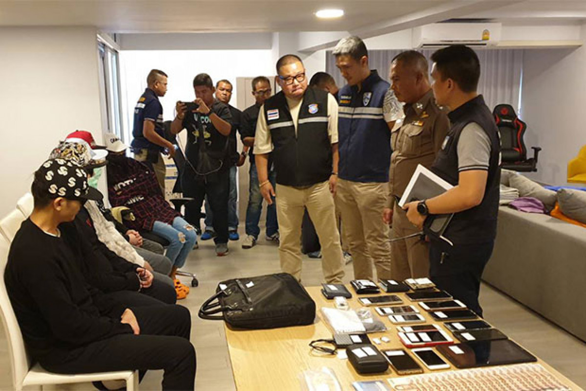 Bangkok Post - Koreans held in Pattaya online gambling raid