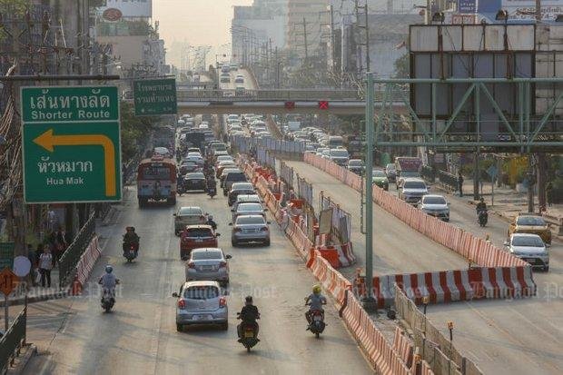 Heavy jams forecast after Lam Sali flyover closure