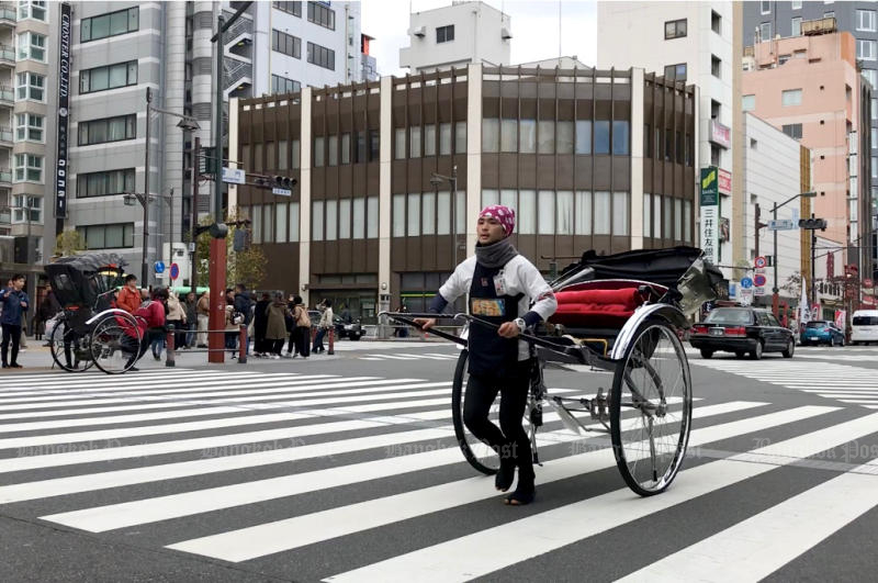 Shrinking Japan OKs divisive bill to get more foreign labour