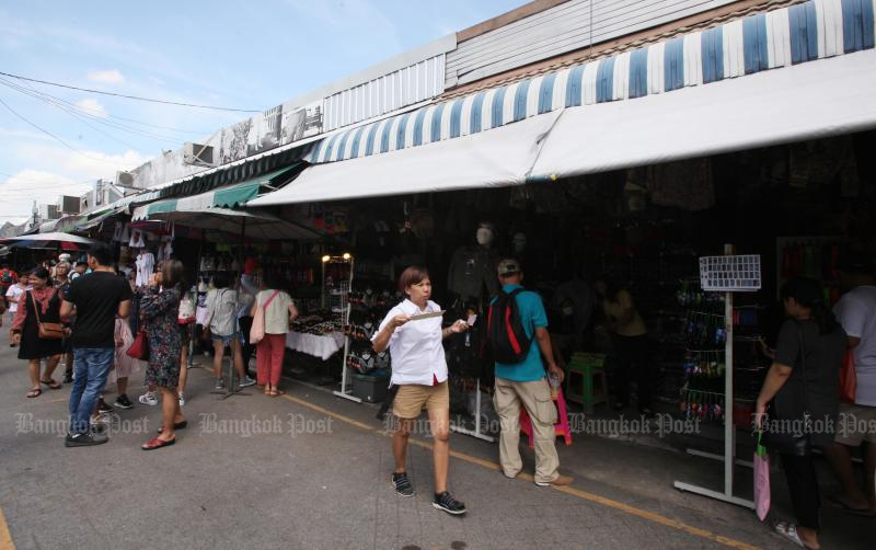 Chatuchak shops plied with e-commerce, loans