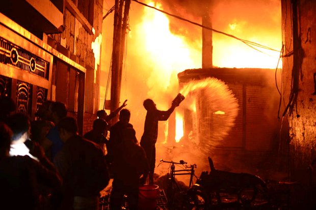 Fire in historic Dhaka district kills dozens