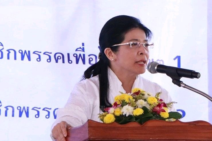 Sudarat demands Abhisit clarify post-poll stance