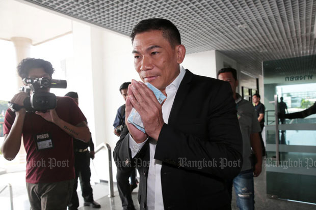 Chonsawat Asavahame arrives at the Central Criminal Court for Corruption and Misconduct Cases in Dusit district, Bangkok, on Thursday. (Photo by Chanat Katanyu) Chonsawat Asavahame arrives at the Central Criminal Court for Corruption and Misconduct Cases in Dusit district, Bangkok, on Thursday. (Photo by Chanat Katanyu)
