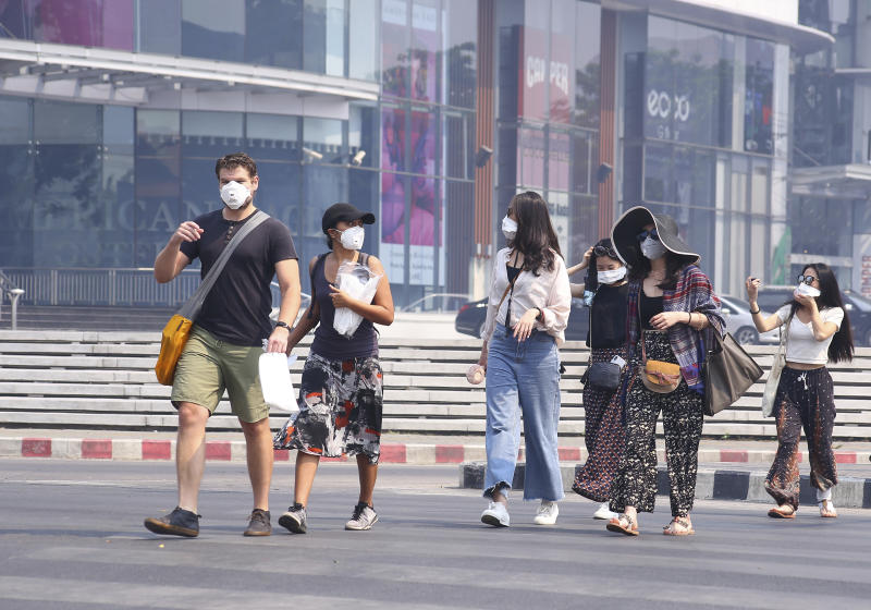 Haze causes thousands to fall ill in North