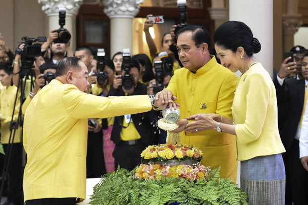 PM Prayut calls for unity to 'keep peace'