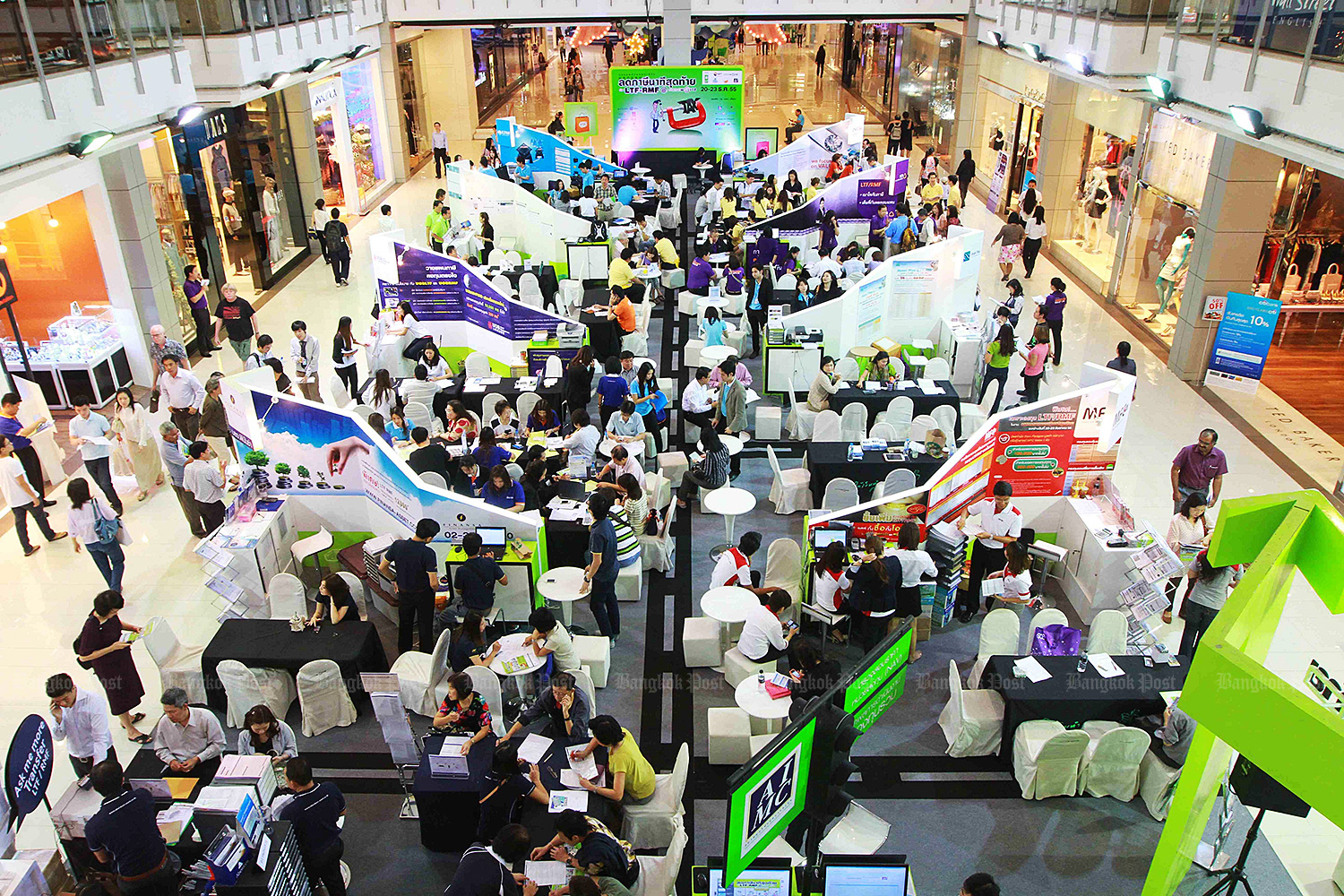 LTF investment fair. (Bangkok Post file photo)