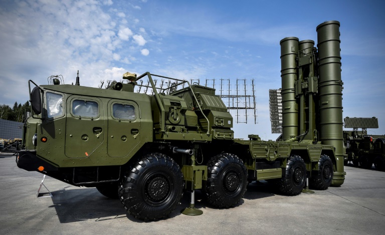 A launch vehicle for the Russian S-400 missile defence system. Washington has repeatedly warned Turkey against purchasing it. A launch vehicle for the Russian S-400 missile defence system. Washington has repeatedly warned Turkey against purchasing it.