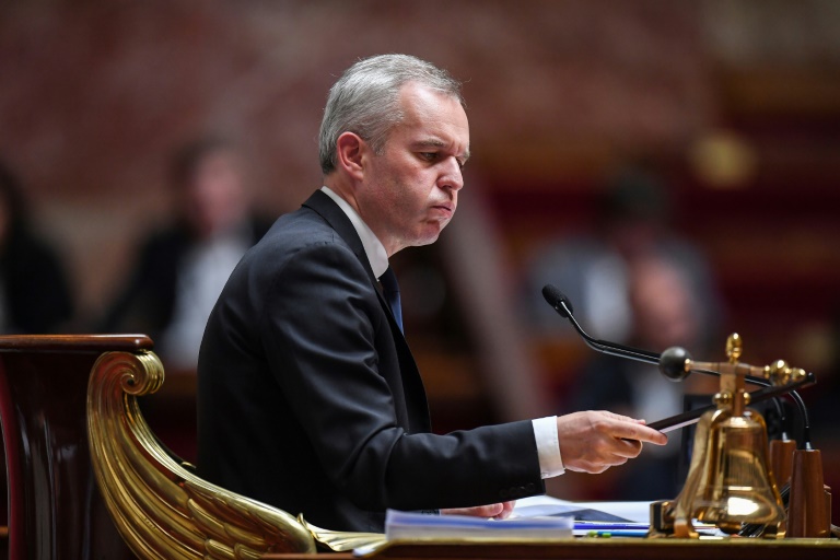 French minister resigns after lobster dinner scandal