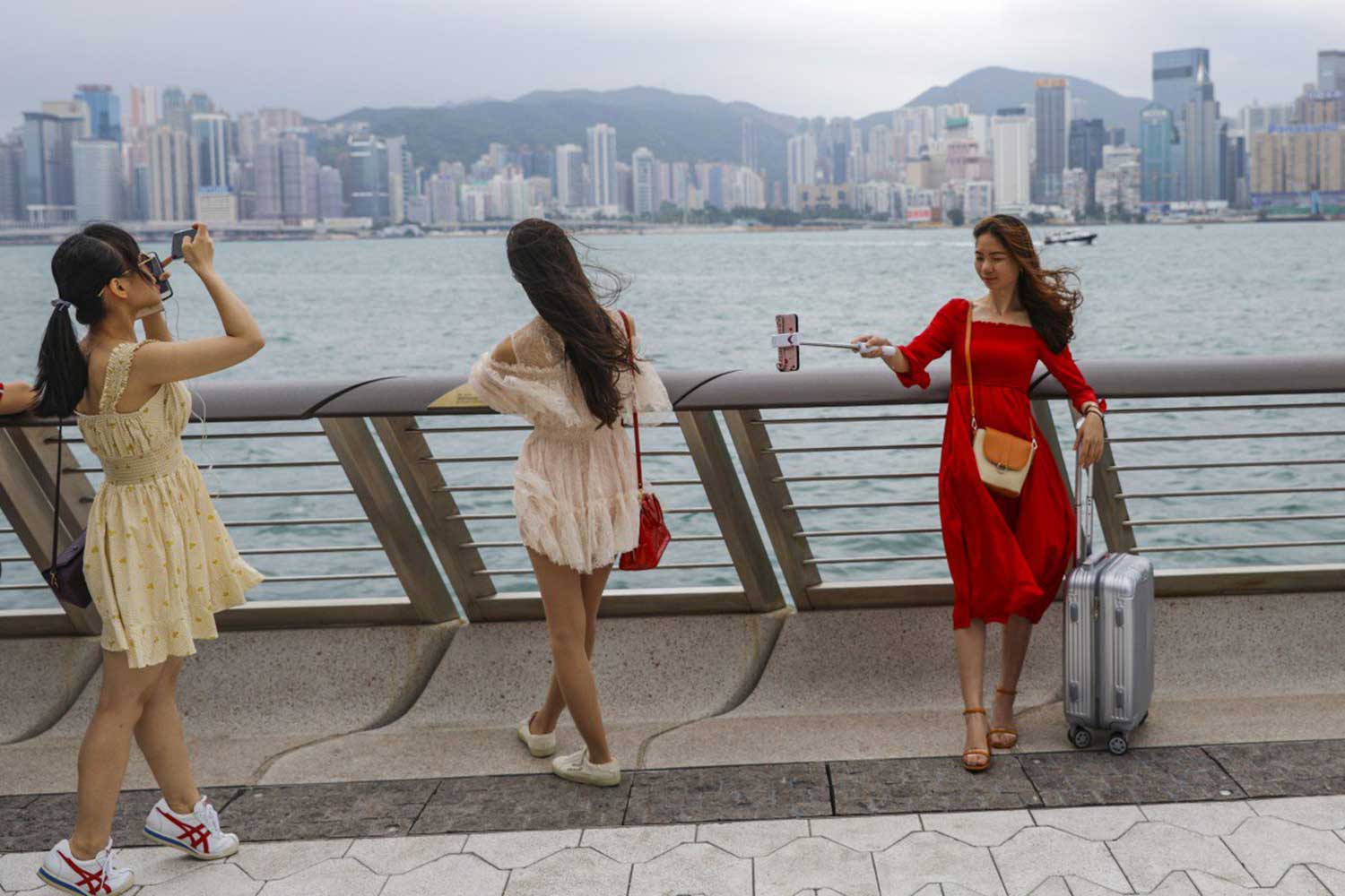 Short-haul visits to Hong Kong drop