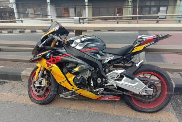 BMW S1000 milik Patnarin Phongthananikorn
