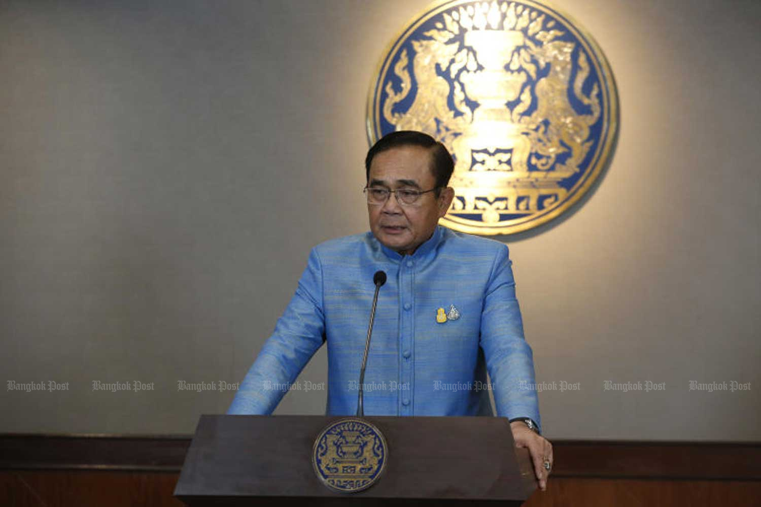 Prayut to visit  drought-hit  provinces